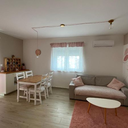 Apartament Mint&Rose Peroj Zewnętrze zdjęcie